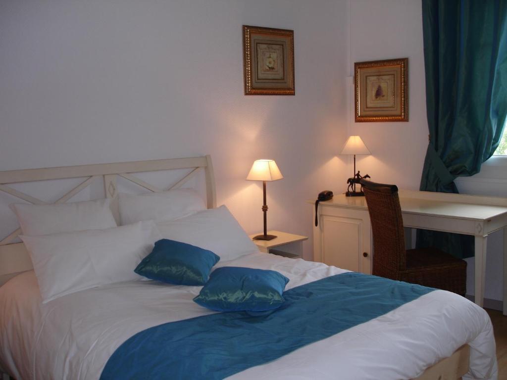 Logis Auberge Cote Jardin Hotel Lezignan-Corbieres Ruang foto