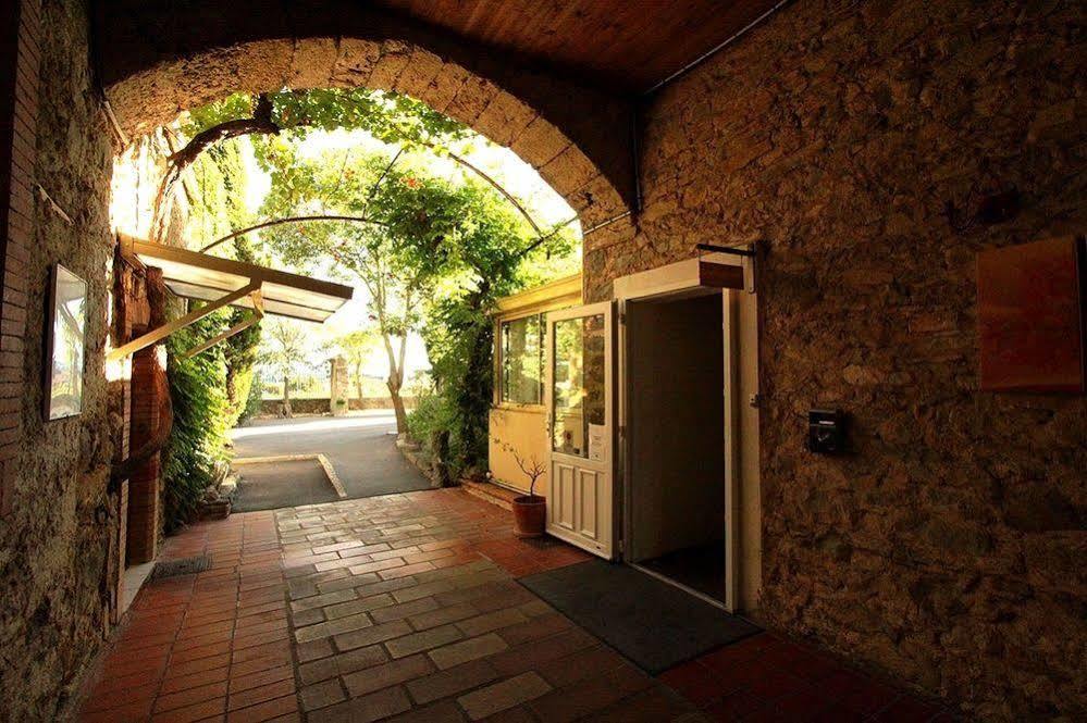 Logis Auberge Cote Jardin Hotel Lezignan-Corbieres Bagian luar foto