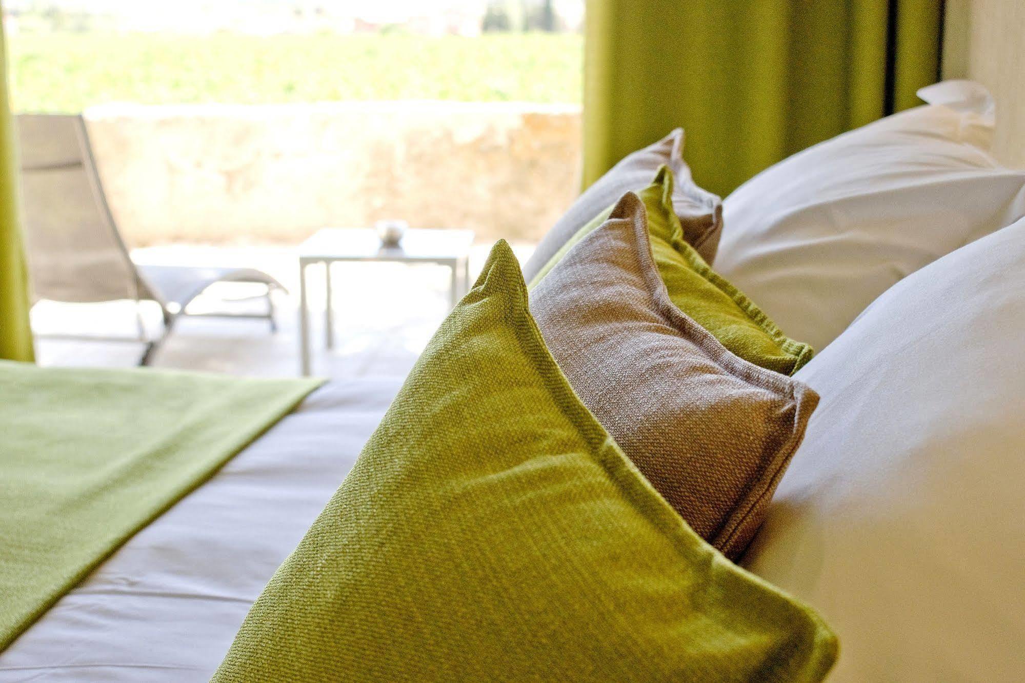 Logis Auberge Cote Jardin Hotel Lezignan-Corbieres Bagian luar foto